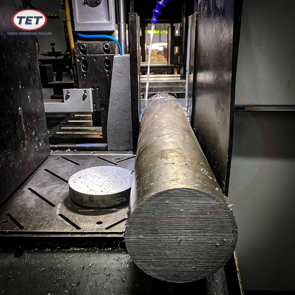 bandsaw blade in machine